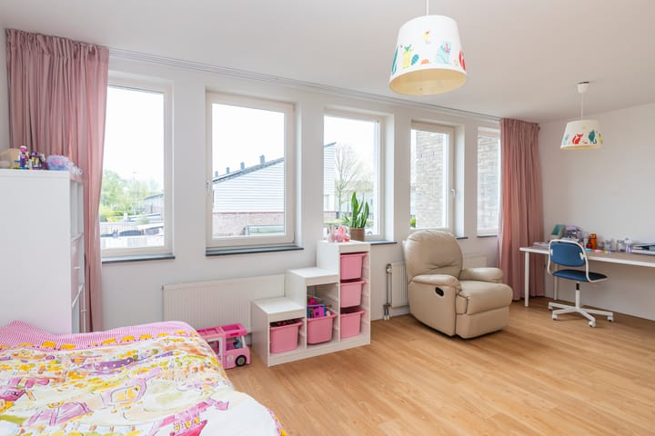 Foto 23 van Menno ter Braakstraat 76