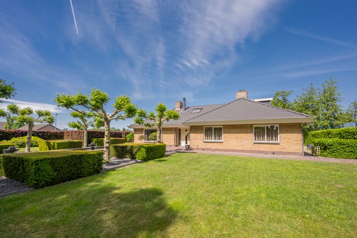 Foto 44 van Veenwal 28-A