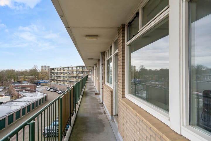 Photo 20 of Troelstraweg 73