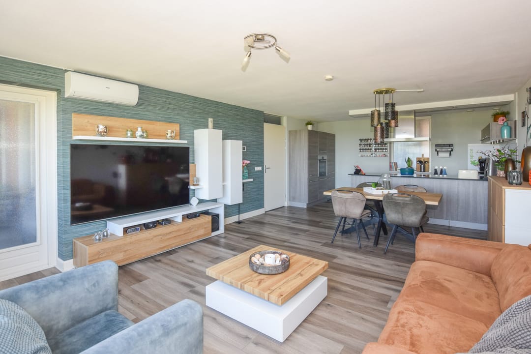 Foto 13 van Schout van Doernestraat 30