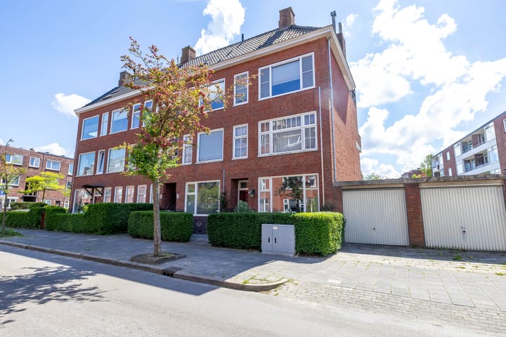 Foto 1 van Van Royenlaan 48