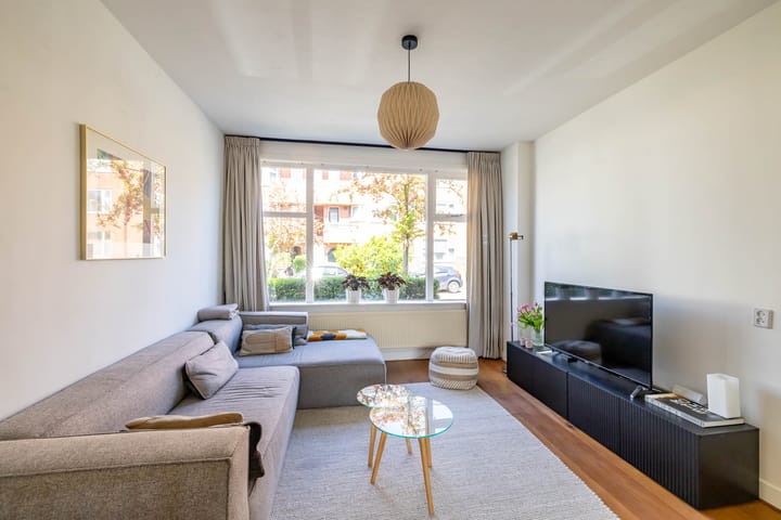 Foto 11 van Van Royenlaan 48