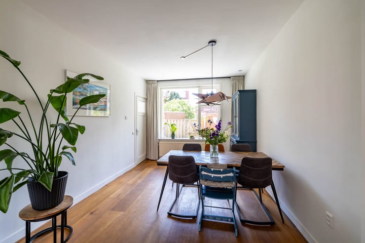 Foto 13 van Van Royenlaan 48