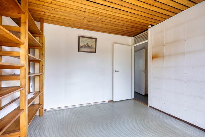 Photo 26 of Hermaat 85