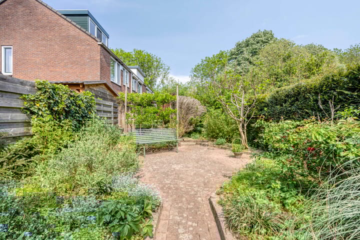 Photo 36 of Hermaat 85