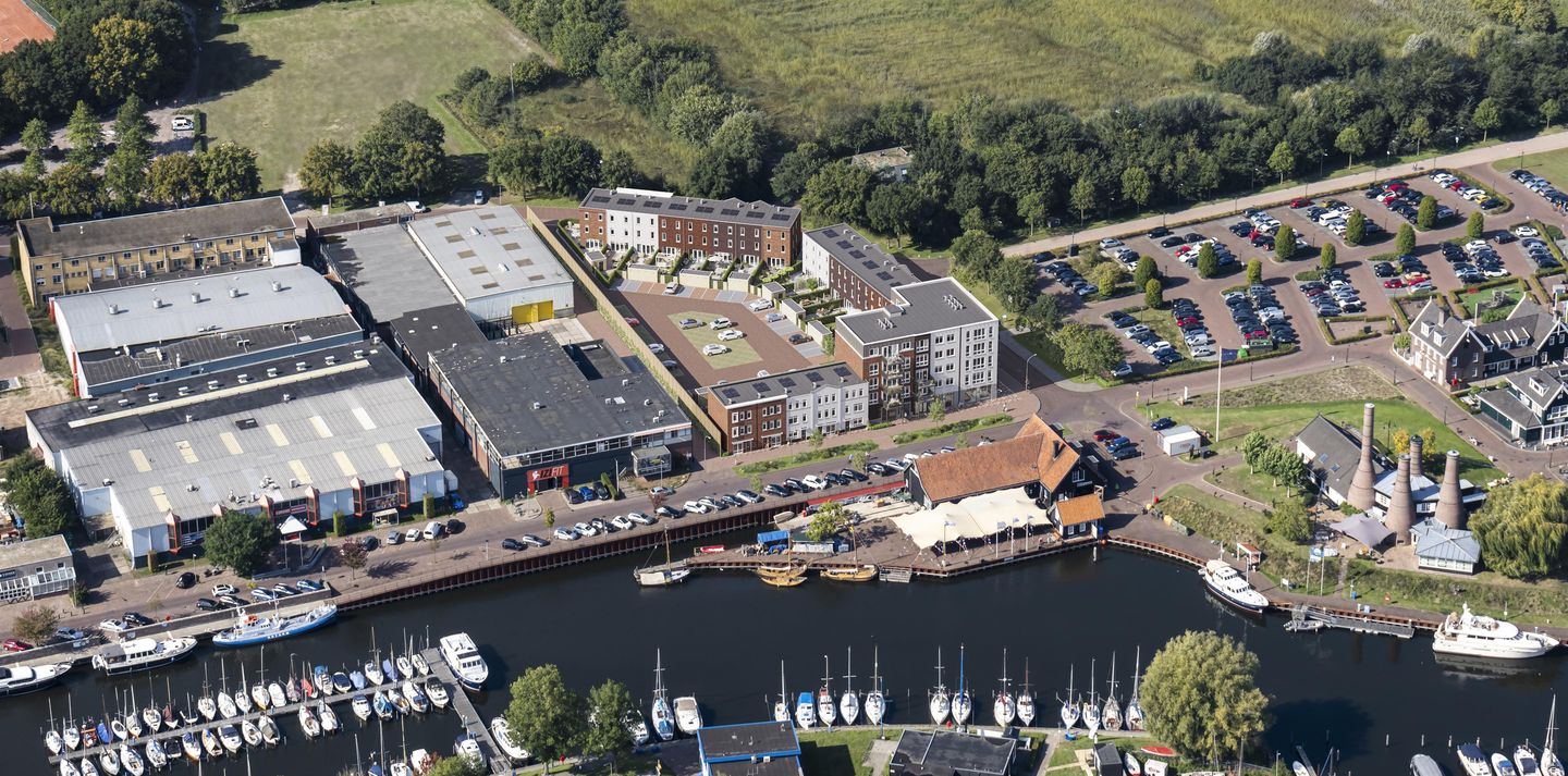 Photo 1 of Thuis in Huizen - locatie Oude Haven