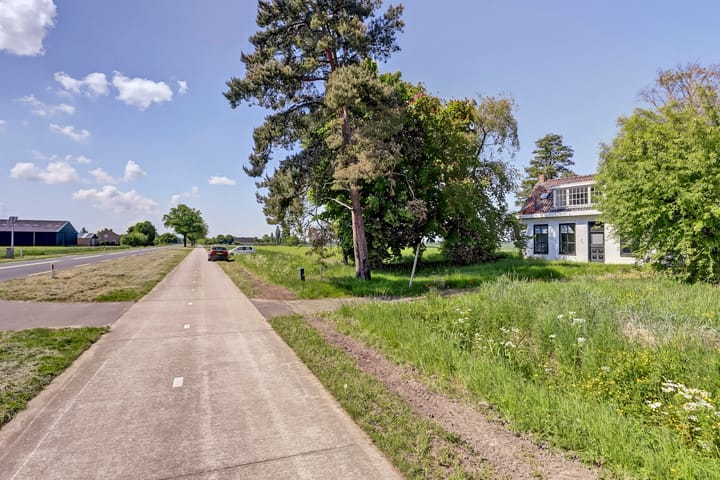 Foto 25 van Wemeldingse Zandweg 11
