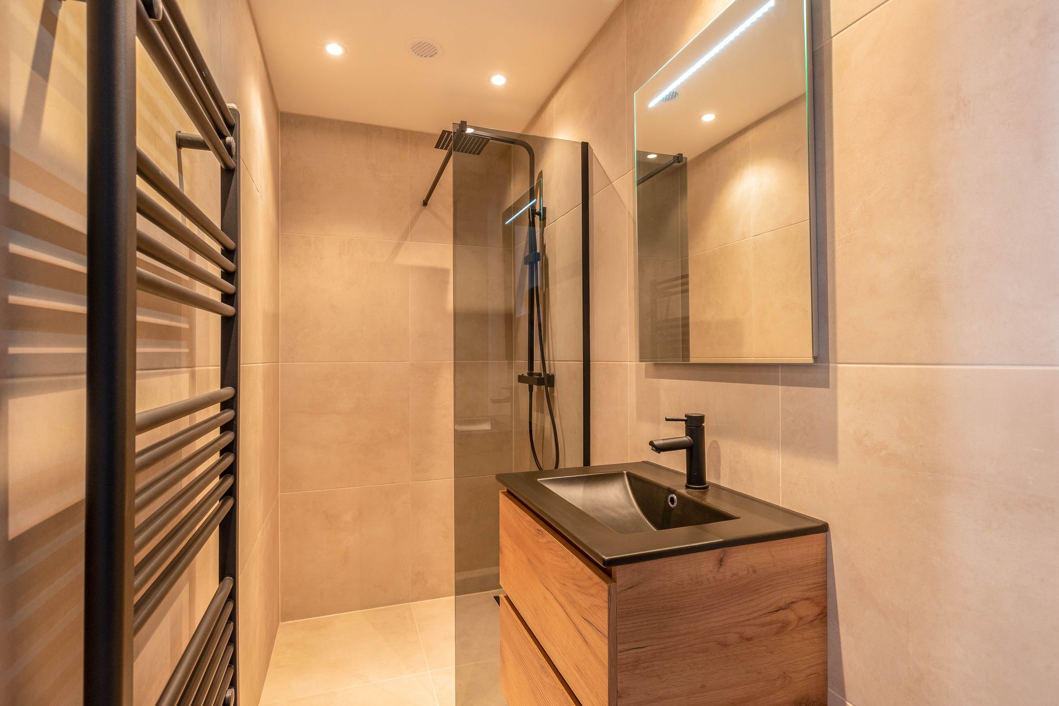 Foto 24 van Marconistraat 107-A