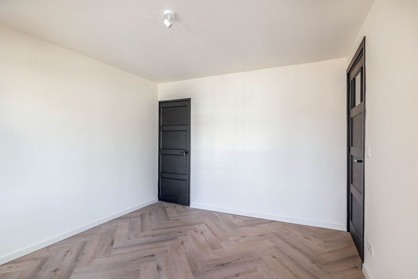 Foto 34 van Marconistraat 107-A