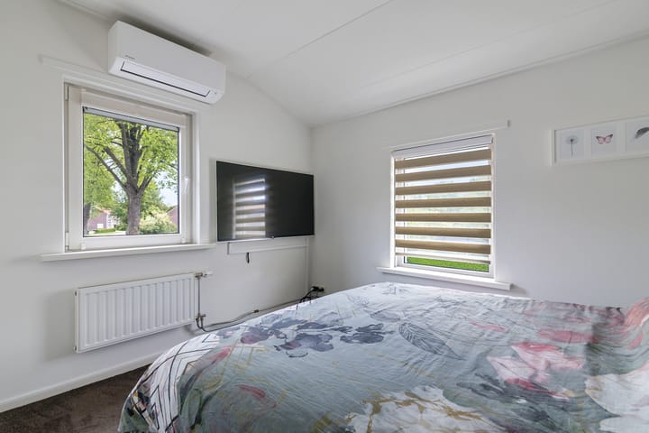 Photo 23 of Leliestraat 46