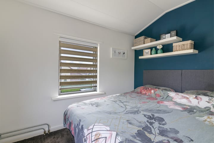 Photo 24 of Leliestraat 46