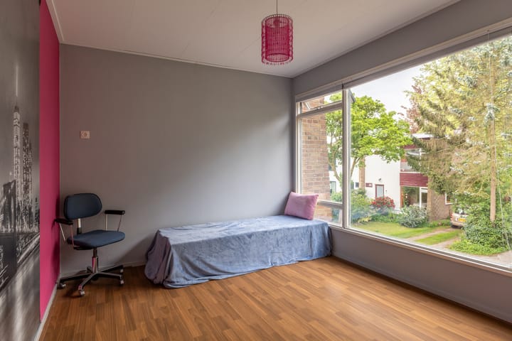 Photo 18 of Thialflaan 18