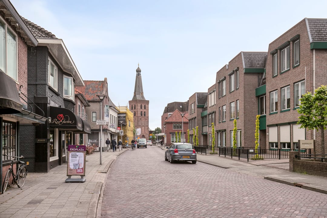 Foto 31 van Schoutenstraat 13