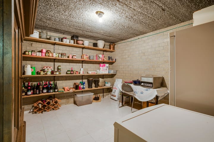 Photo 29 of Peereboom 24