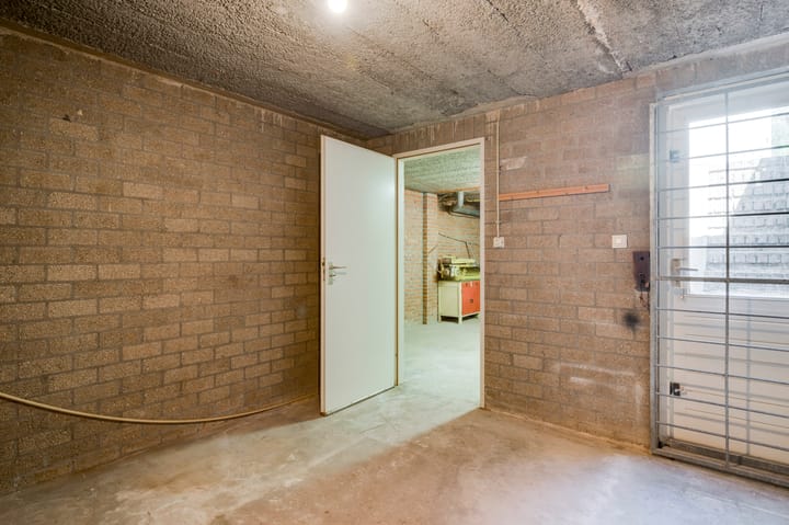 Photo 32 of Peereboom 24