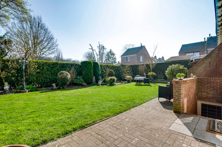 Photo 33 of Peereboom 24