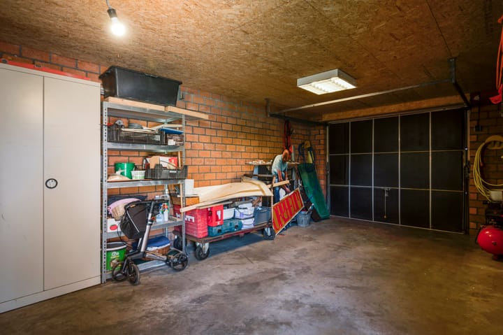 Photo 35 of Peereboom 24