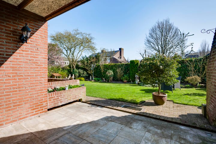 Photo 36 of Peereboom 24