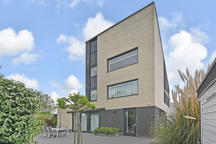 Photo 24 of Kamvaren 1