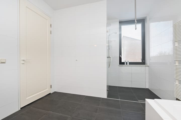 Photo 47 of Kamvaren 1