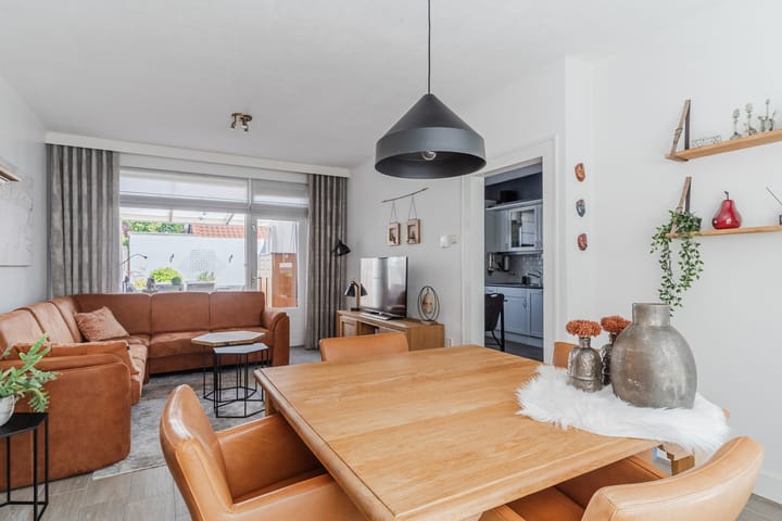 Foto 8 van Lindenstraat 45