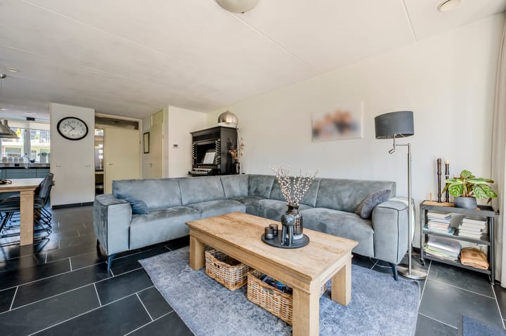 Photo 12 of Prinses Amaliastraat 2