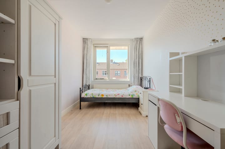 Photo 23 of Prinses Amaliastraat 2