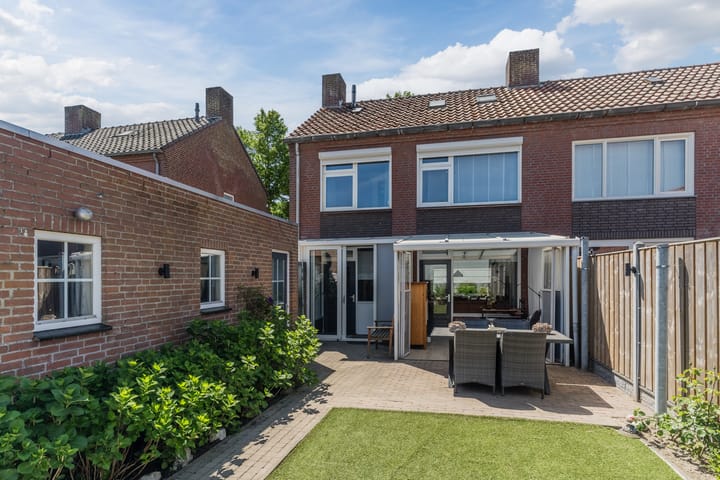 Foto 27 van Lindenstraat 45