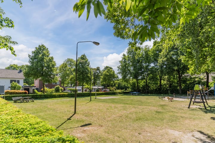 Foto 33 van Lindenstraat 45