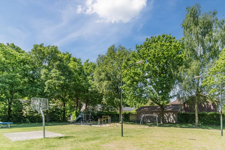 Foto 34 van Lindenstraat 45