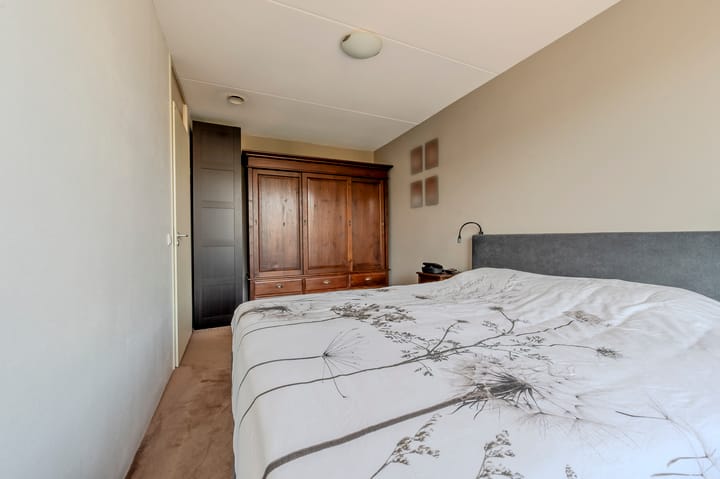 Photo 34 of Prinses Amaliastraat 2