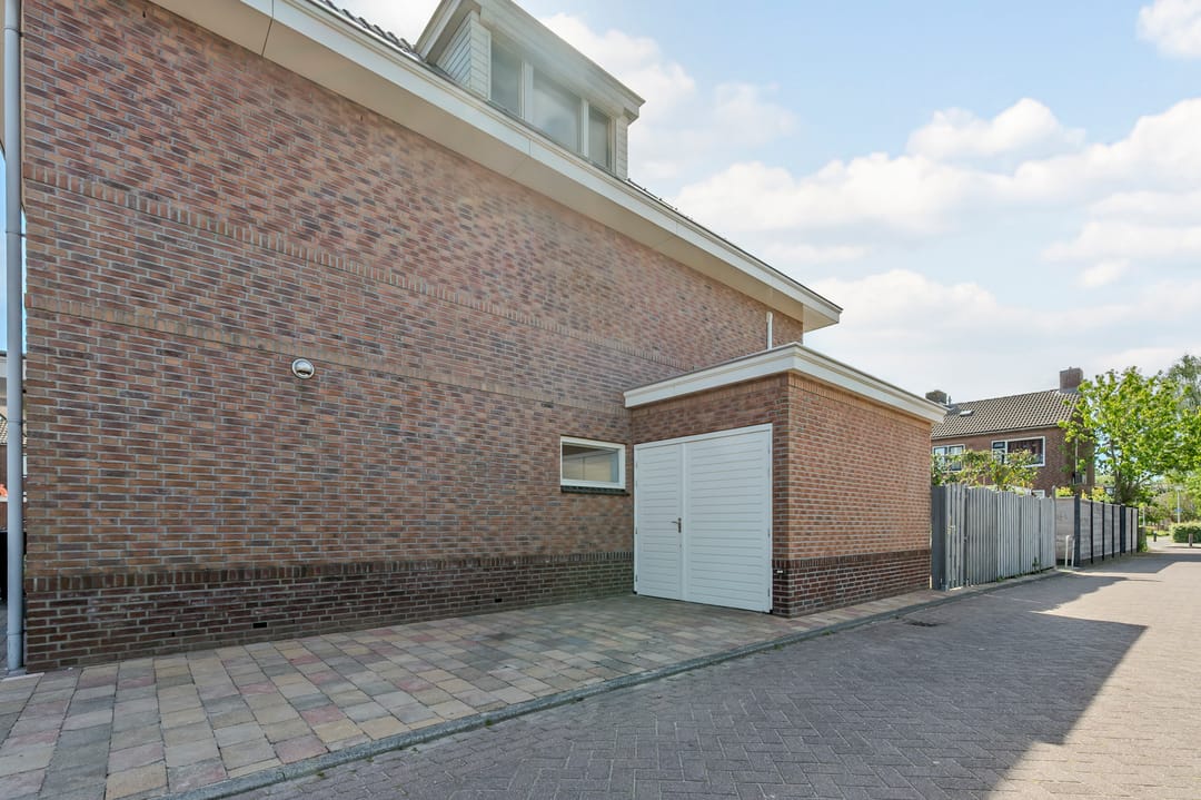 Foto 53 van Prinses Amaliastraat 2