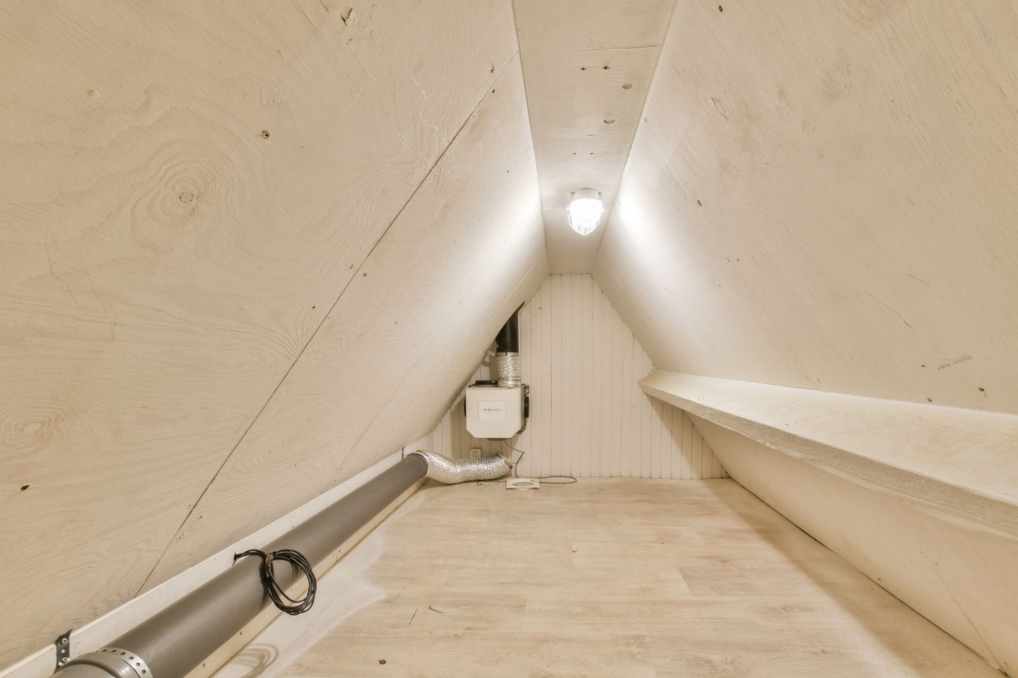 Foto 19 van Adelaarsweg 54-1