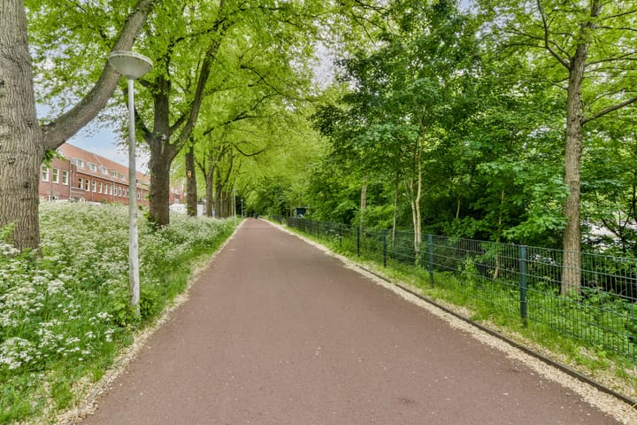 Foto 30 van Adelaarsweg 54-1