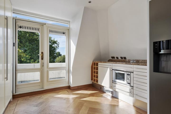 Foto 7 van Sarphatistraat 14-N