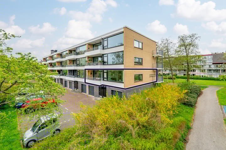 Photo 4 of Camera Obscuralaan 398