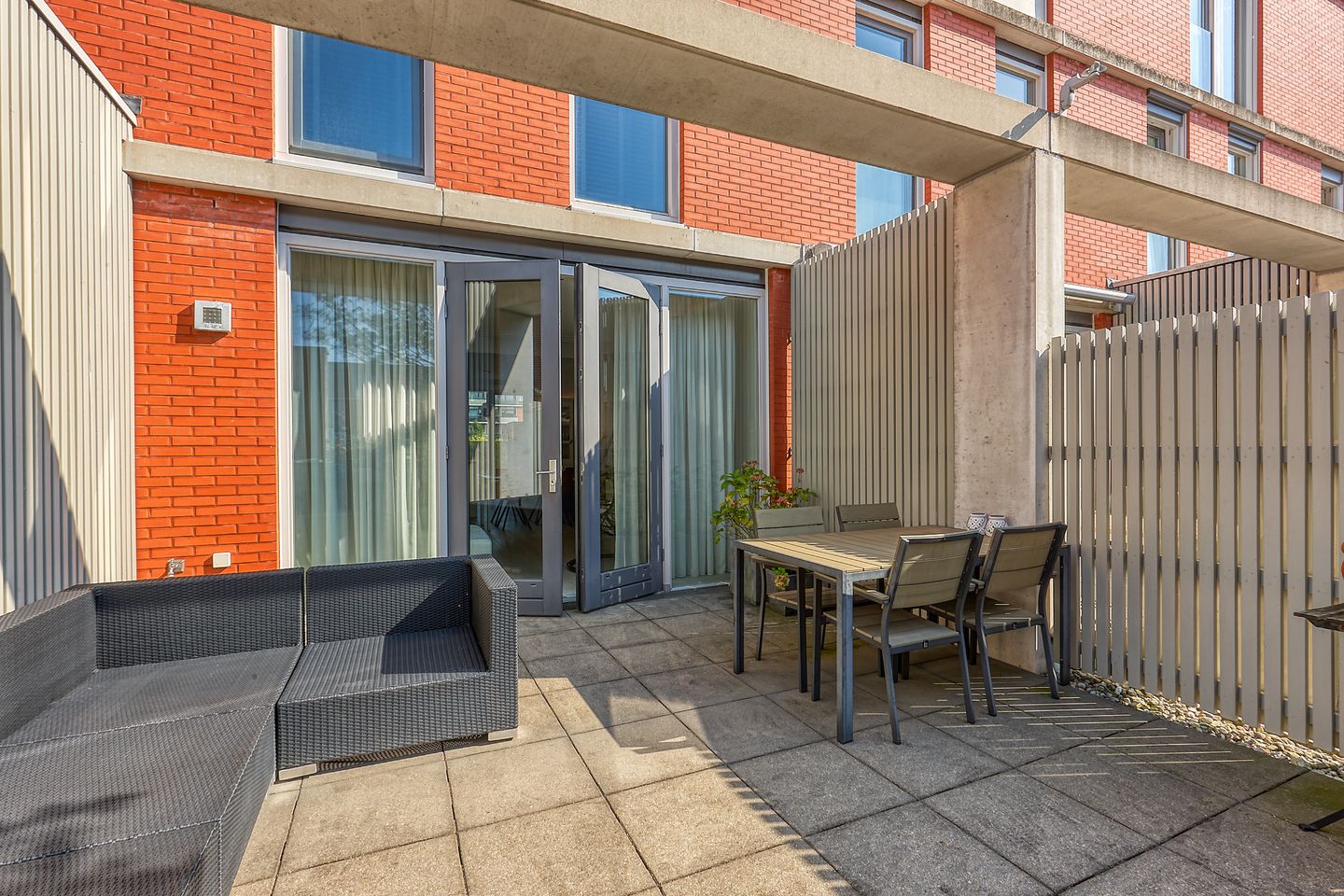 Photo 14 of Hongarenburg 123