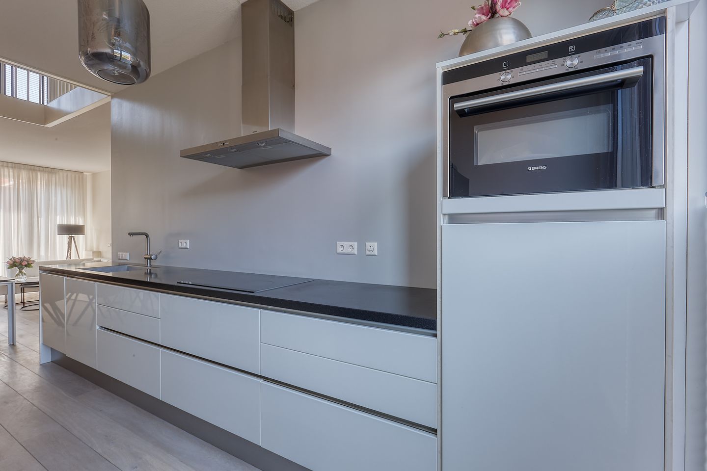 Photo 19 of Hongarenburg 123