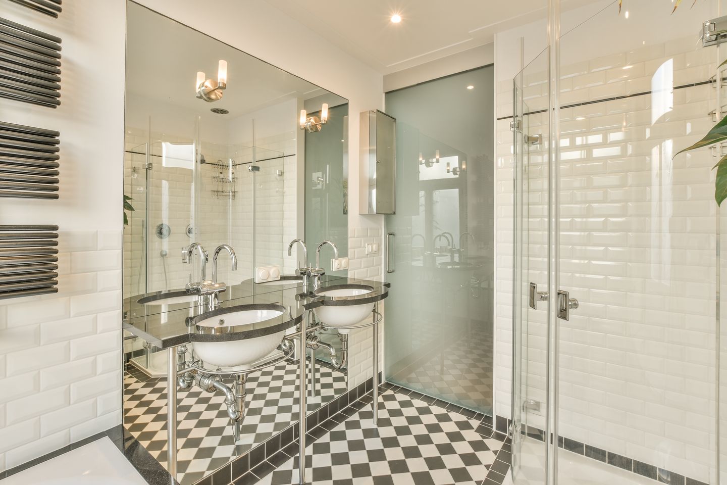 Foto 25 van Van Eeghenstraat 20-1