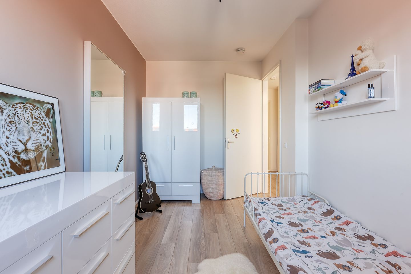 Photo 29 of Hongarenburg 123