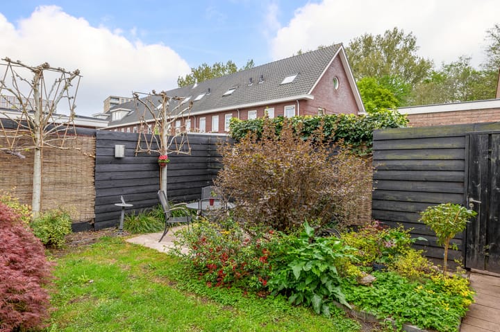 Foto 14 van von Suttnerstraat 54