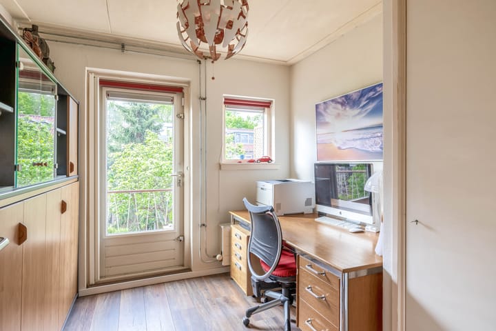 Foto 25 van von Suttnerstraat 54