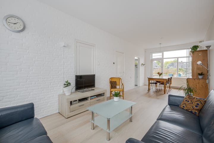 Foto 10 van Van 't Hoffstraat 20-B