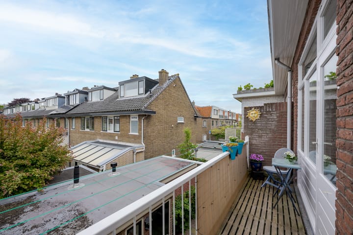 Foto 15 van Van 't Hoffstraat 20-B