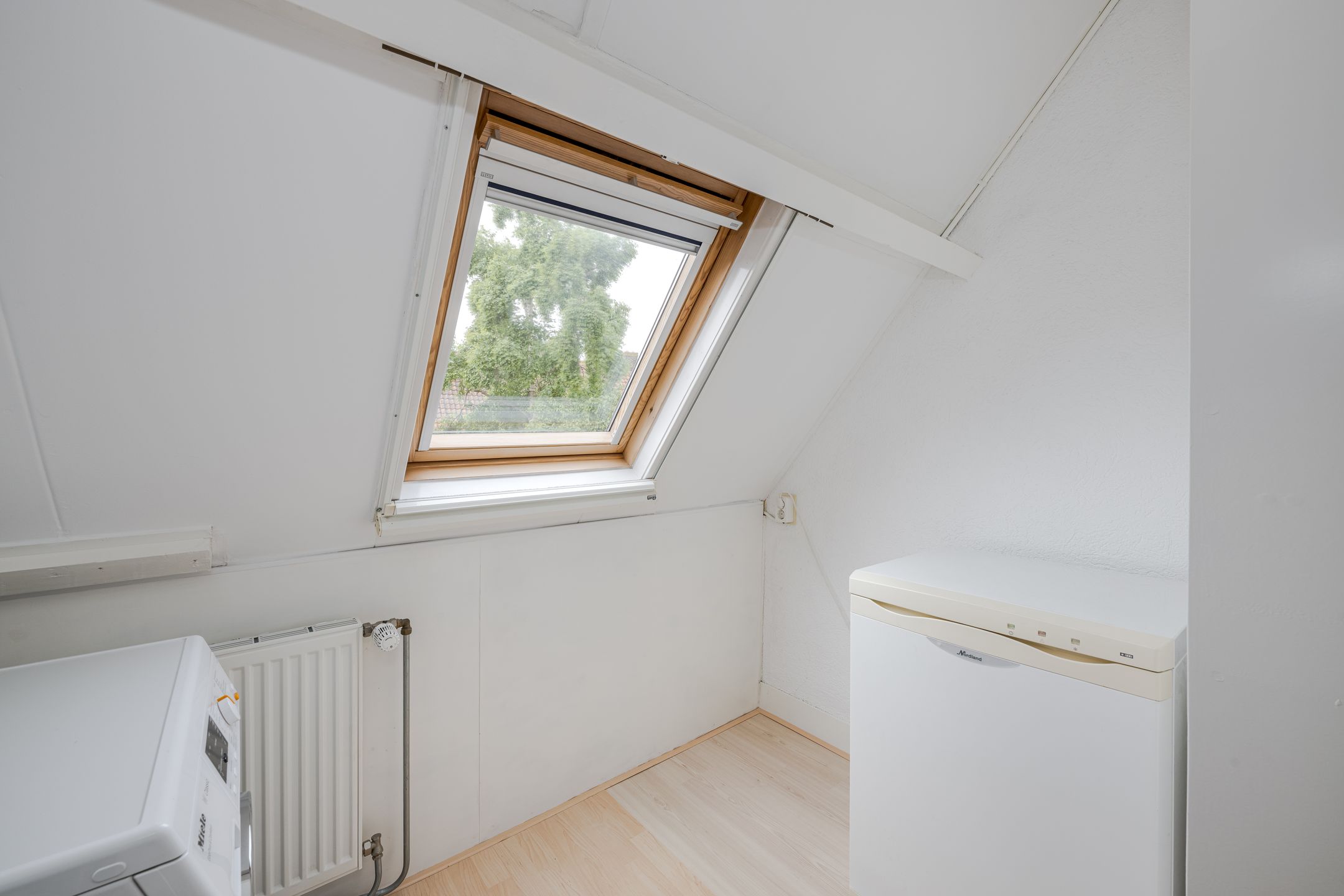 Foto 24 van Van 't Hoffstraat 20-B