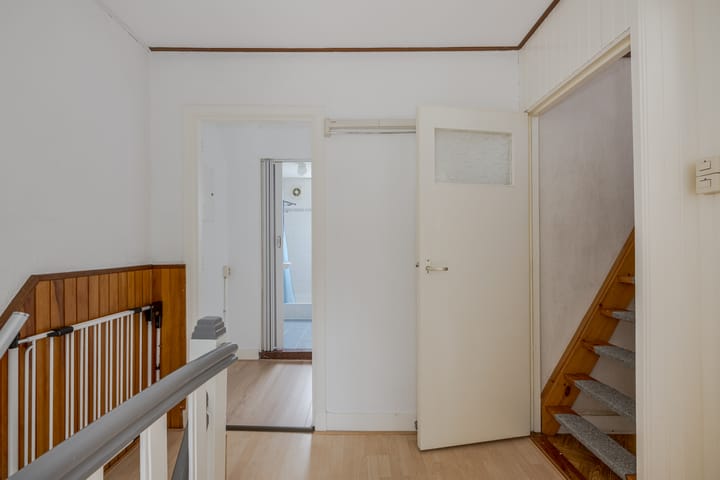 Foto 30 van Van 't Hoffstraat 20-B