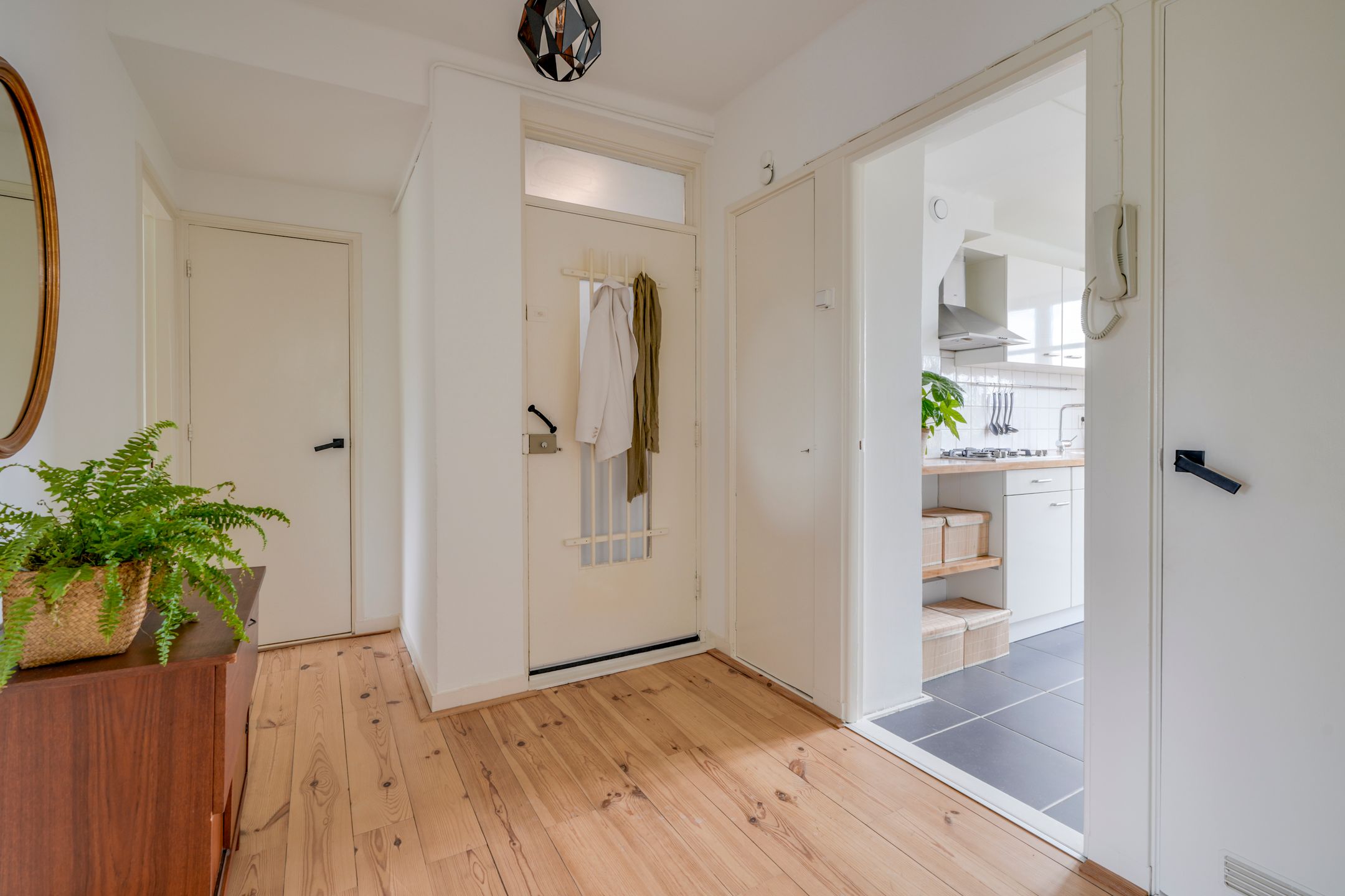 Photo 9 of Joseph Haydnlaan 20-2