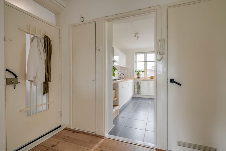 Foto 16 van Joseph Haydnlaan 20-2