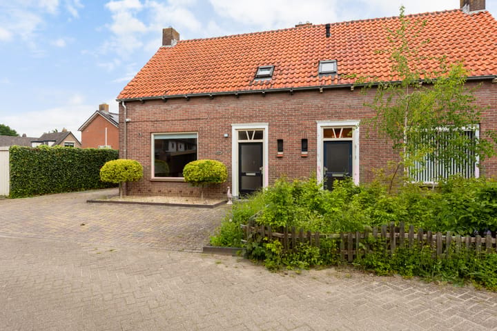 Foto 6 van Beatrixstraat 12