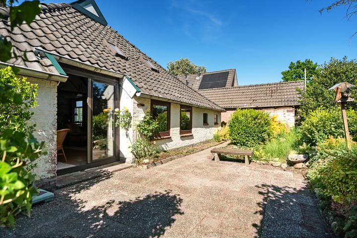 Foto 37 van Oude Asserstraat 20